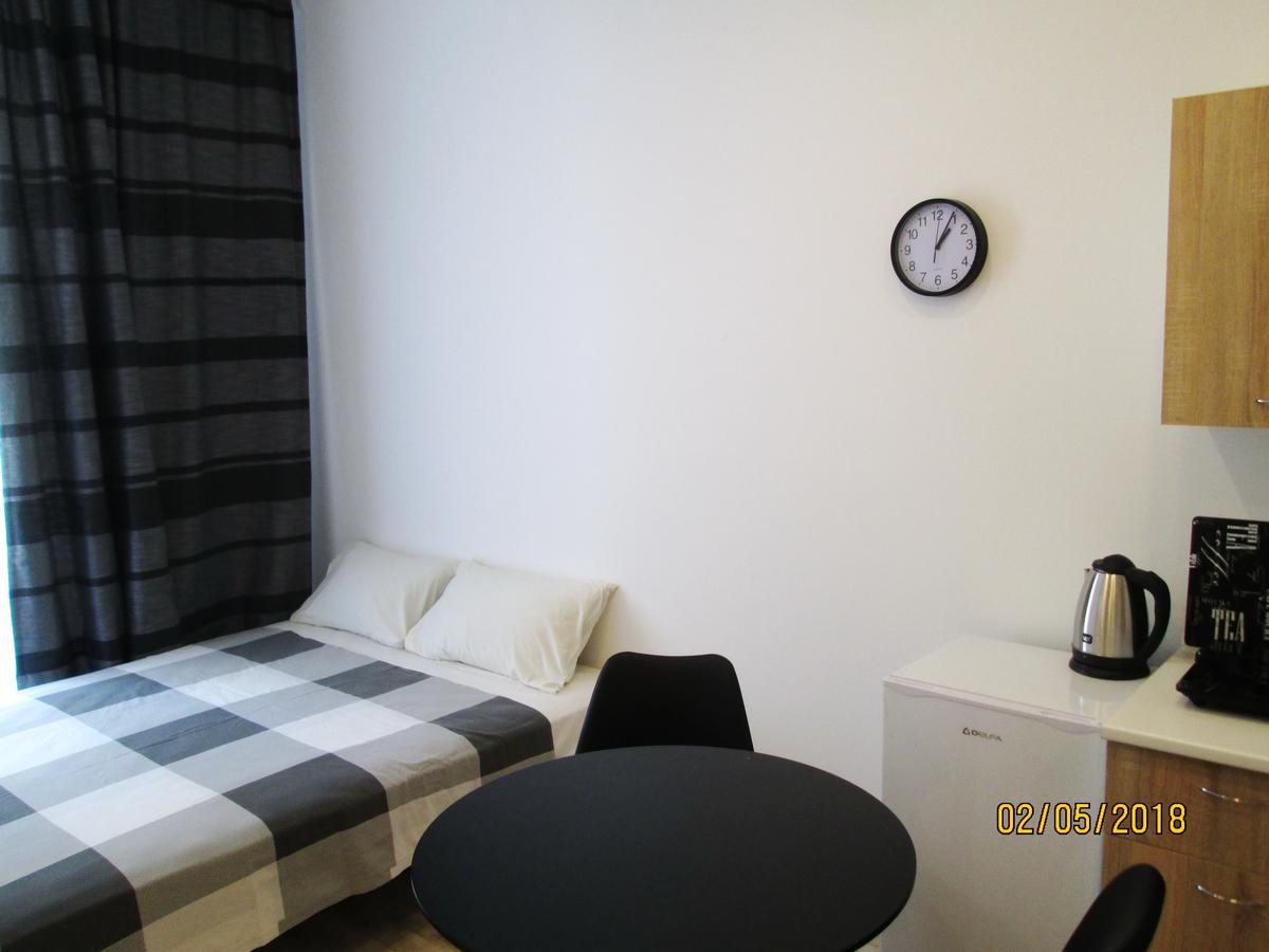 Apartment In The Centre Of リヴィウ エクステリア 写真